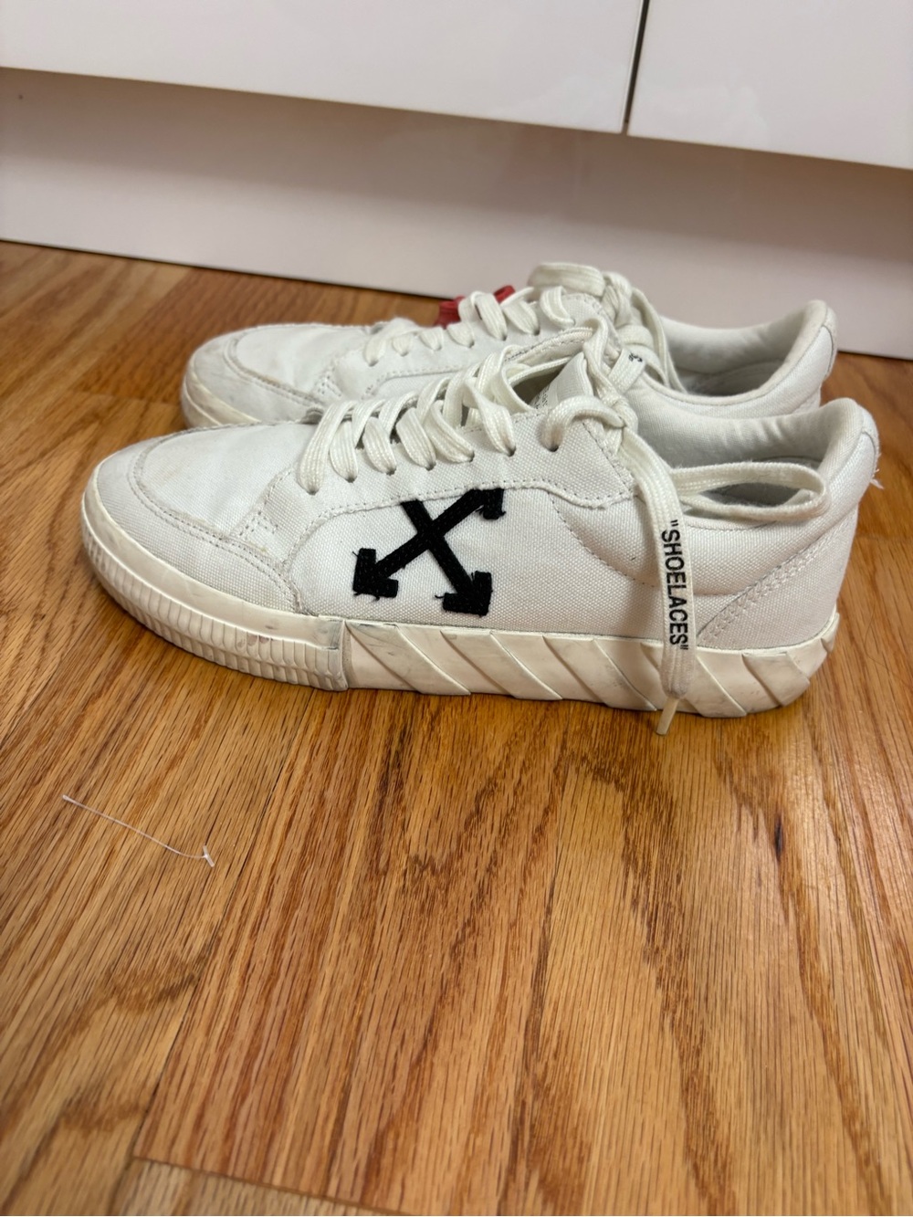 Off-White Canvas Low-Top Sneakers with Black Logo Detail - Picture 2 of 5